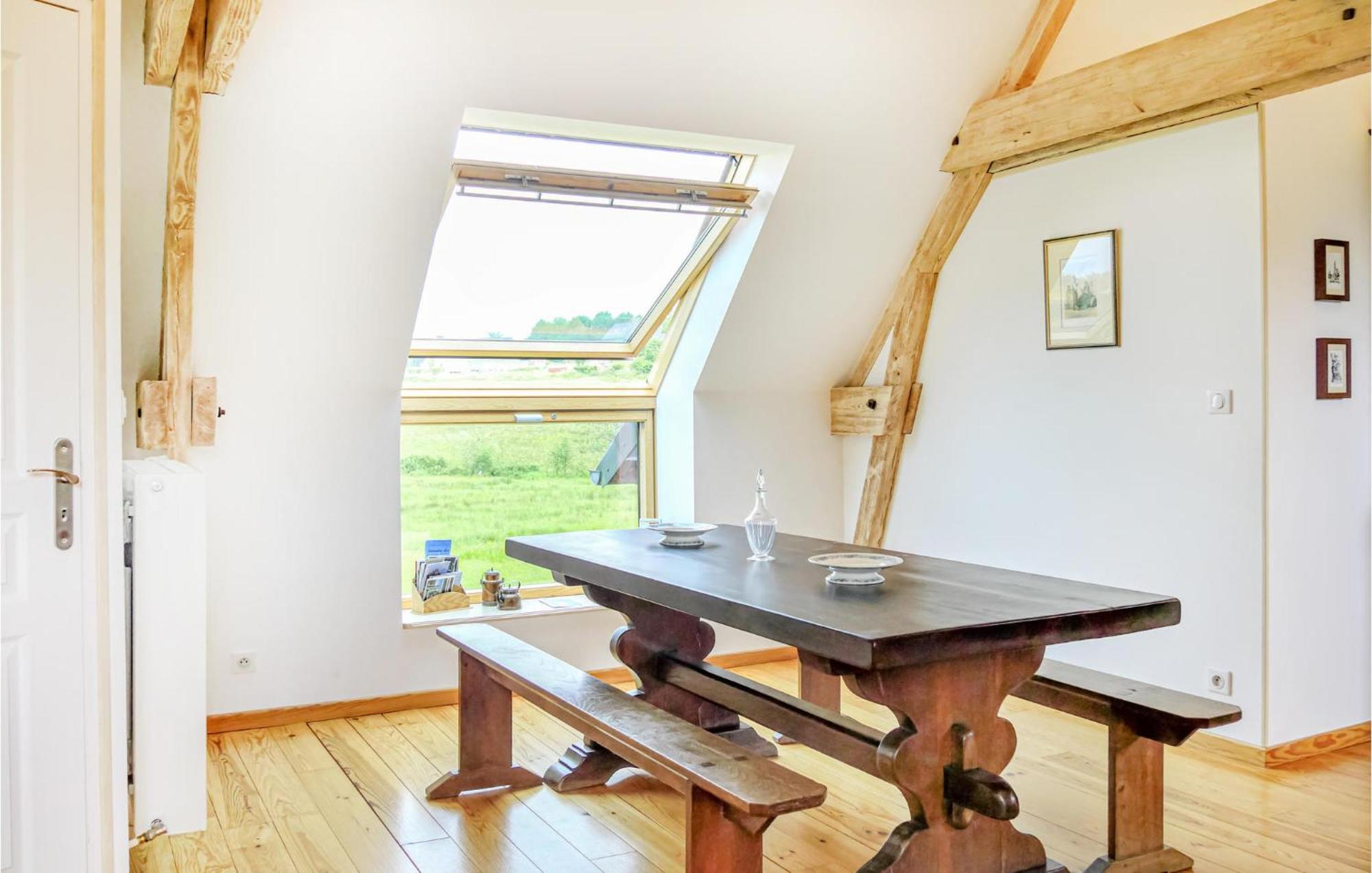 2 Bedroom Amazing Apartment In Ponts Buitenkant foto